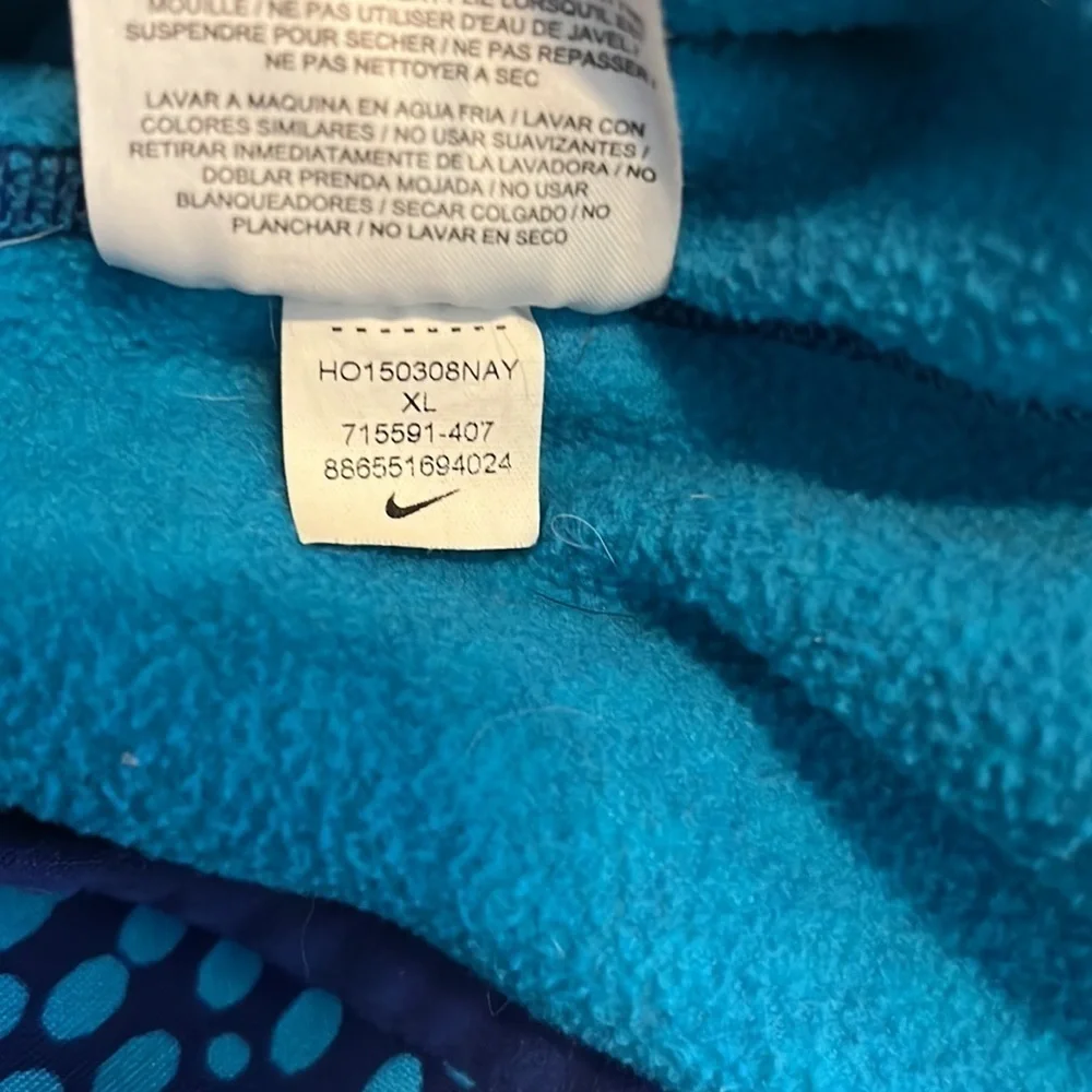 Nike hoodie lightweight jacket